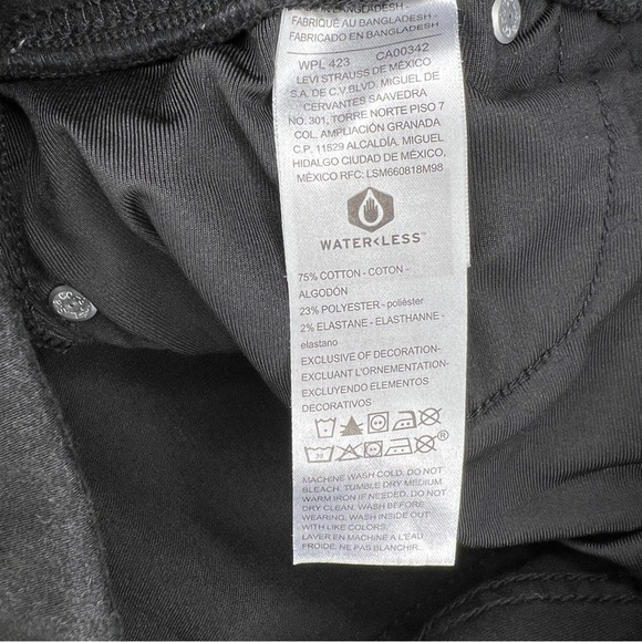 SIZE 10 LEVIS SIGNATURE BLACK JEGGINGS PULL ON STRETCH CASUAL SKINNY SHAPING - Picture 13 of 13